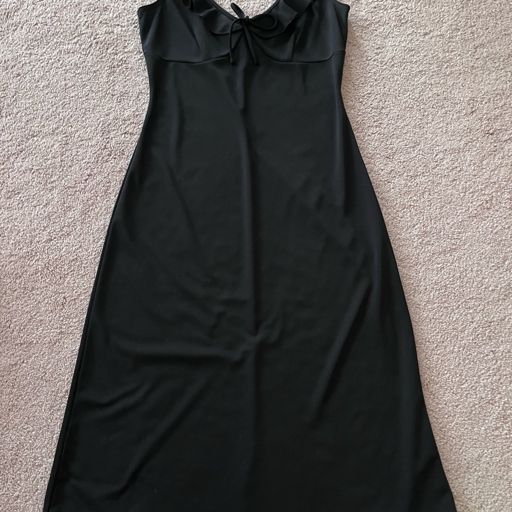 Elegant Black Strapless Evening Dress